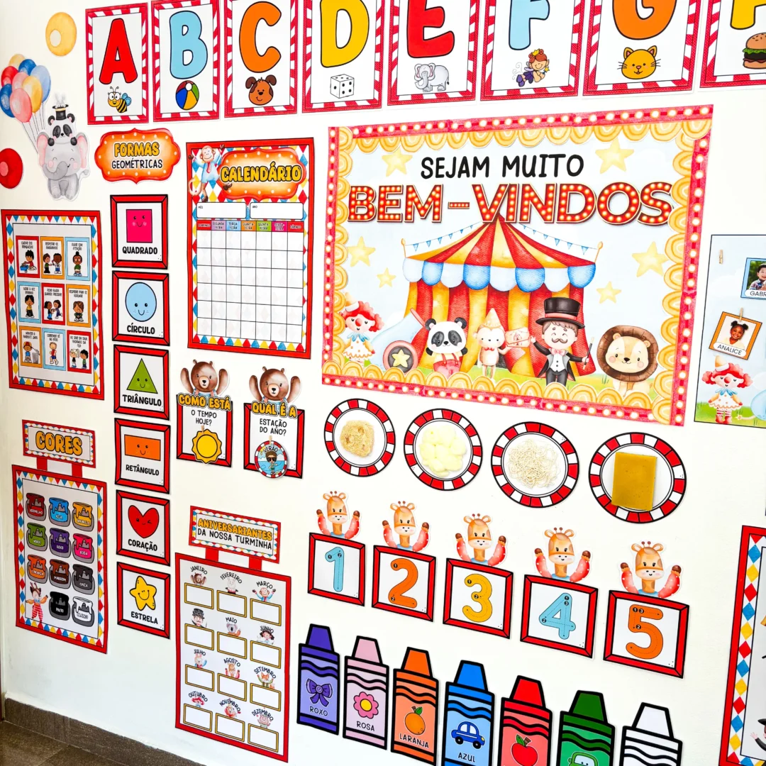 Kit Sala Circo Mágico dos Bichinhos
