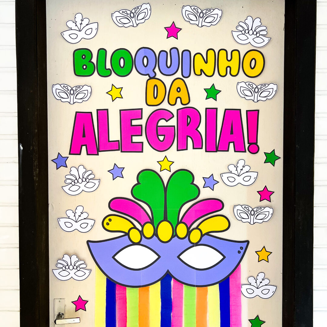 Painel Porta Máscaras de Carnaval